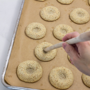 Almond Thumbprint Cookies - how to (9 of 9)